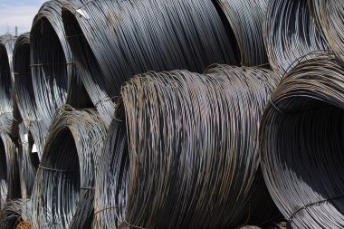 İnce metal takviye koyları metal ürünler depoda, Rusya içine yara