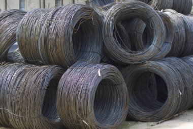 İnce metal takviye koyları metal ürünler depoda, Rusya içine yara