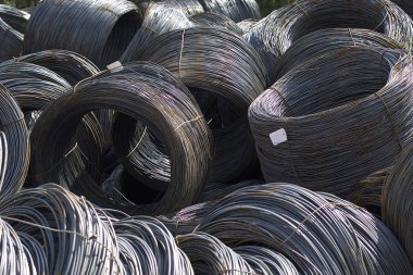 İnce metal takviye koyları metal ürünler depoda, Rusya içine yara