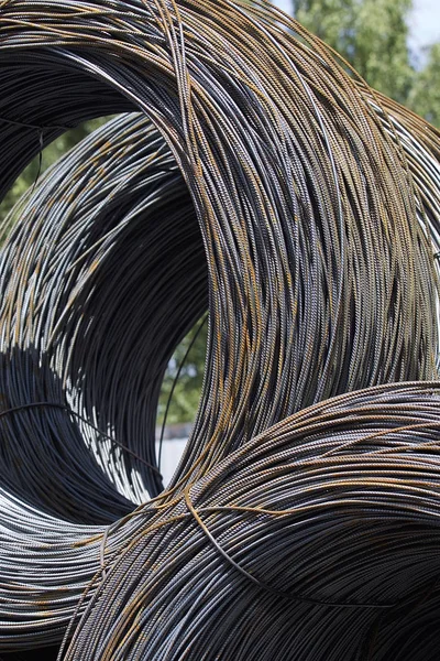 İnce metal takviye koyları metal ürünler depoda, Rusya içine yara