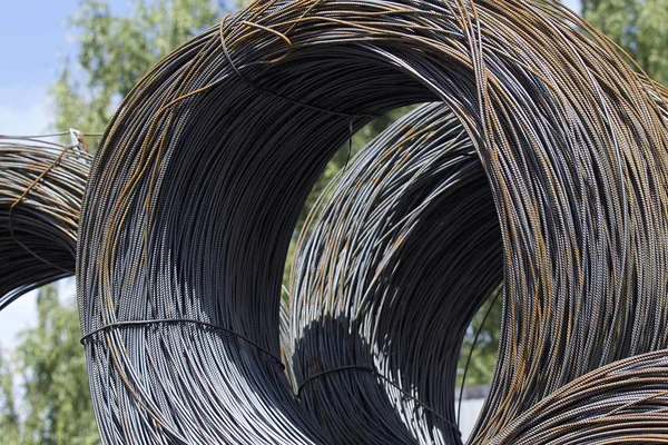 İnce metal takviye koyları metal ürünler depoda, Rusya içine yara