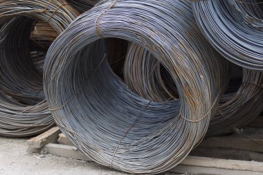 İnce metal takviye koyları metal ürünler depoda, Rusya içine yara