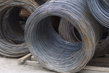 İnce metal takviye koyları metal ürünler depoda, Rusya içine yara