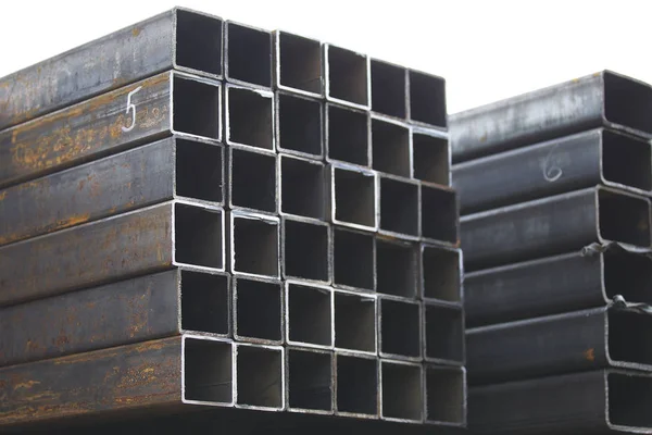 Metal ürünleri, Rusya depodaki paketlerine dikdörtgen kesit metal profil boru