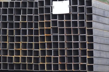 Metal ürünleri, Rusya depodaki paketlerine dikdörtgen kesit metal profil boru