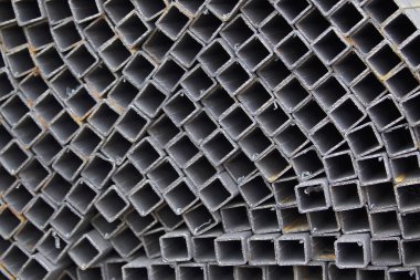 Metal ürünleri, Rusya depodaki paketlerine dikdörtgen kesit metal profil boru