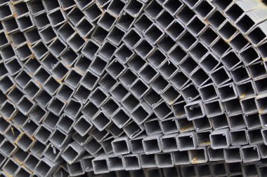 Metal ürünleri, Rusya depodaki paketlerine dikdörtgen kesit metal profil boru