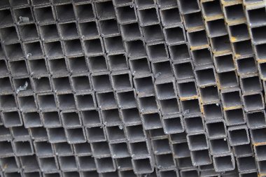 Metal ürünleri, Rusya depodaki paketlerine dikdörtgen kesit metal profil boru