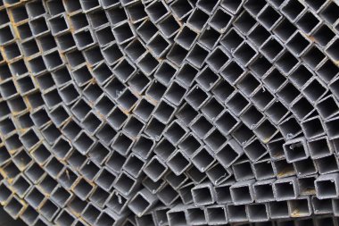 Metal ürünleri, Rusya depodaki paketlerine dikdörtgen kesit metal profil boru