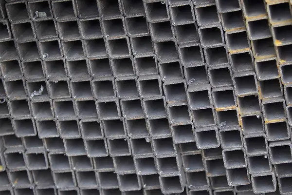 Metal ürünleri, Rusya depodaki paketlerine dikdörtgen kesit metal profil boru