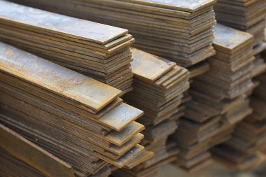 Metal profil şerit depodaki paketlerine metal ürünleri, Rusya Federasyonu