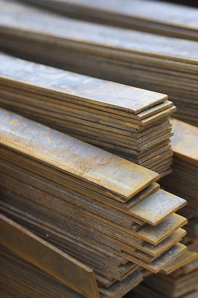 Metal profil şerit depodaki paketlerine metal ürünleri, Rusya Federasyonu