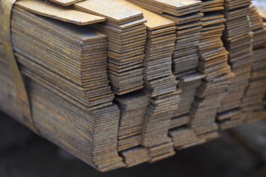 Metal profil şerit depodaki paketlerine metal ürünleri, Rusya Federasyonu