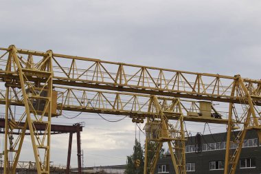 Gökyüzüne, ambar, Rusya karşı vincin metal konstrüksiyon