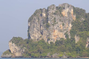 Pitoresk kayalar Railay Yarımadası, Krabi, Tayland