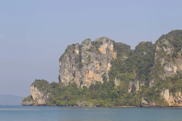 Rochas Pitorescas Península Ferroviária Krabi Tailândia — Fotografia de Stock