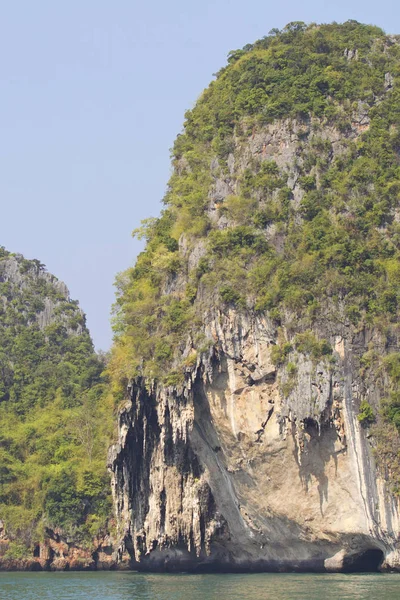 Piedras pintorescas de la península del ferrocarril, Tailandia —  Fotos de Stock