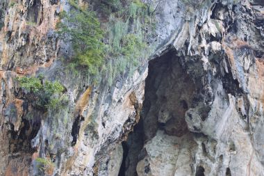 Ayrıntılar ve formları kayalar Railay Yarımadası'nda, Krabi, Tayland