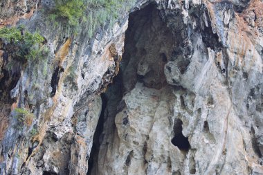 Ayrıntılar ve formları kayalar Railay Yarımadası'nda, Krabi, Tayland