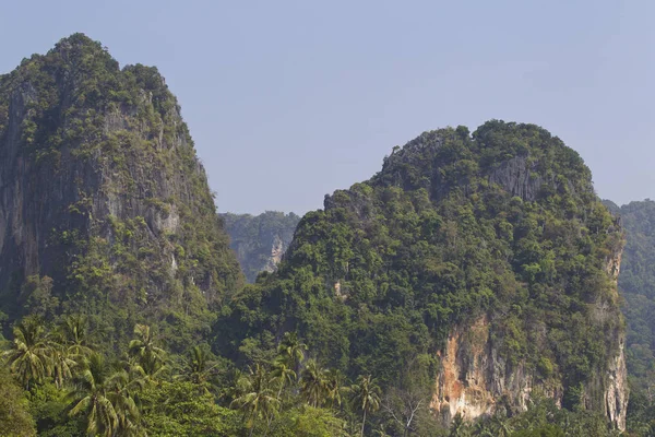 Rochas Pitorescas Península Ferroviária Krabi Tailândia — Fotografia de Stock