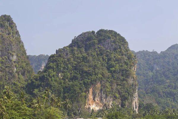 Мальовничі Гірські Породи Півострова Рейлей Krabi Таїланд — стокове фото