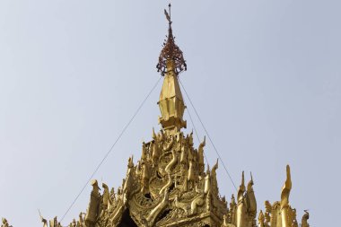 Budist tapınağı karmaşık Shwedagon Budizm, Yangon, Myanmar tarihsel bir semboldür