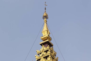 Budist tapınağı karmaşık Shwedagon Budizm, Yangon, Myanmar tarihsel bir semboldür