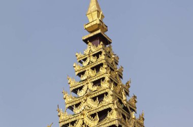 Budist tapınağı karmaşık Shwedagon Budizm, Yangon, Myanmar tarihsel bir semboldür