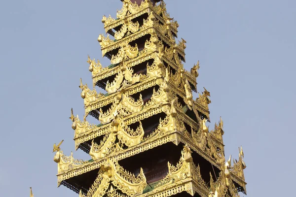 Buddyjska świątynia Shwedagon złożonych jest historycznym symbolem buddyzmu, Myanmar — Zdjęcie stockowe