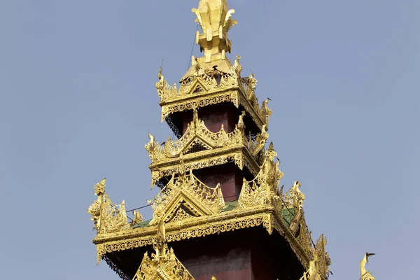 Buddhistische Tempelanlage shwedagon ist ein historisches Symbol des Buddhismus, Myanmar — Stockfoto