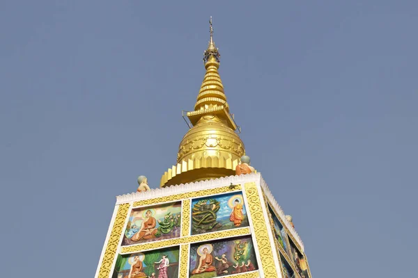 Buddhistiska templet komplex Shwedagon är en historisk symbol för buddhismen, Myanmar — Stockfoto