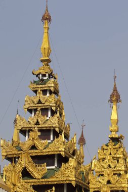 Budist tapınağı karmaşık Shwedagon Budizm, Yangon, Myanmar tarihsel bir semboldür