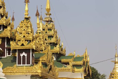 Budist tapınağı karmaşık Shwedagon Budizm, Yangon, Myanmar tarihsel bir semboldür