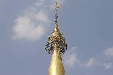 Budist tapınağı karmaşık Shwedagon Budizm, Yangon, Myanmar tarihsel bir semboldür