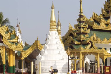 Budist tapınağı karmaşık Shwedagon Budizm, Myanmar tarihsel bir sembolüdür
