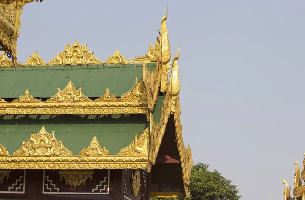 Budist tapınağı karmaşık Shwedagon Budizm, Myanmar tarihsel bir sembolüdür