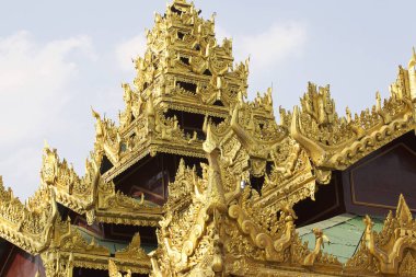 Budist tapınağı karmaşık Shwedagon Budizm, Yangon, Myanmar tarihsel bir semboldür