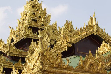 Budist tapınağı karmaşık Shwedagon Budizm, Yangon, Myanmar tarihsel bir semboldür