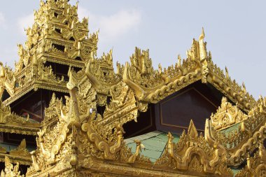 Budist tapınağı karmaşık Shwedagon Budizm, Yangon, Myanmar tarihsel bir semboldür
