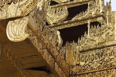 Budist tapınağı karmaşık Shwedagon Budizm, Yangon, Myanmar tarihsel bir semboldür