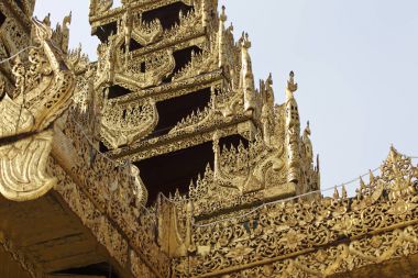 Budist tapınağı karmaşık Shwedagon Budizm, Yangon, Myanmar tarihsel bir semboldür