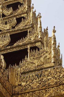 Budist tapınağı karmaşık Shwedagon Budizm, Yangon, Myanmar tarihsel bir semboldür