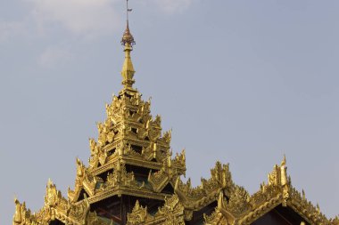 Budist tapınağı karmaşık Shwedagon Budizm, Yangon, Myanmar tarihsel bir semboldür