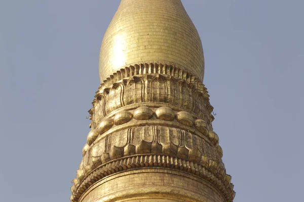 Buddyjska świątynia Shwedagon złożonych jest historycznym symbolem buddyzmu, Myanmar — Zdjęcie stockowe