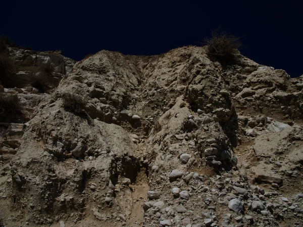 Kıbrıs Rum Kesimi 'nin Pissouri tatil beldesi kıyı manzarası — Stok fotoğraf