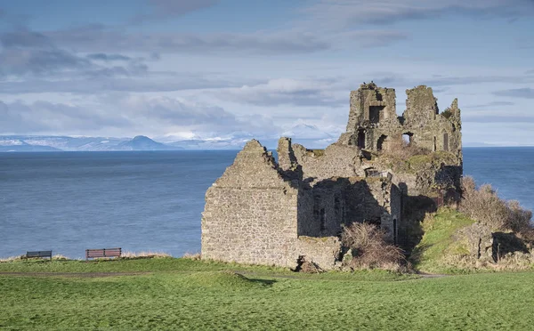 Alte ruinen von dunure castle im süden ayrshire — Stockfoto