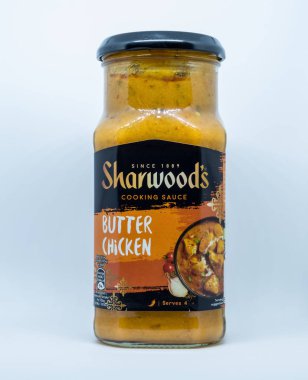 Sharwood'ın tereyağı tavuk sosu