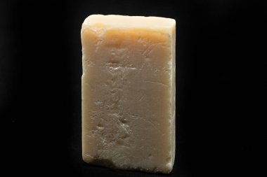 Covid-19 Corona virüsünden dolayı kısa süreli beyaz sabun kullanılıyor ve genel olarak el yıkama öneriliyor..