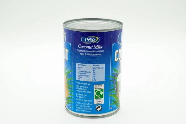 어바인 스코틀랜드 2020 Tin Pride Branded Coconut Milk Resorclable Tin — 스톡 사진