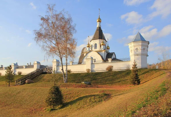 Das Mariä Himmelfahrt Kloster Der Diözese Krasnojarsk Der Russisch Orthodoxen — Stockfoto